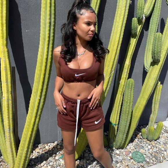 Two Piece Sets - Picture 3 of 4